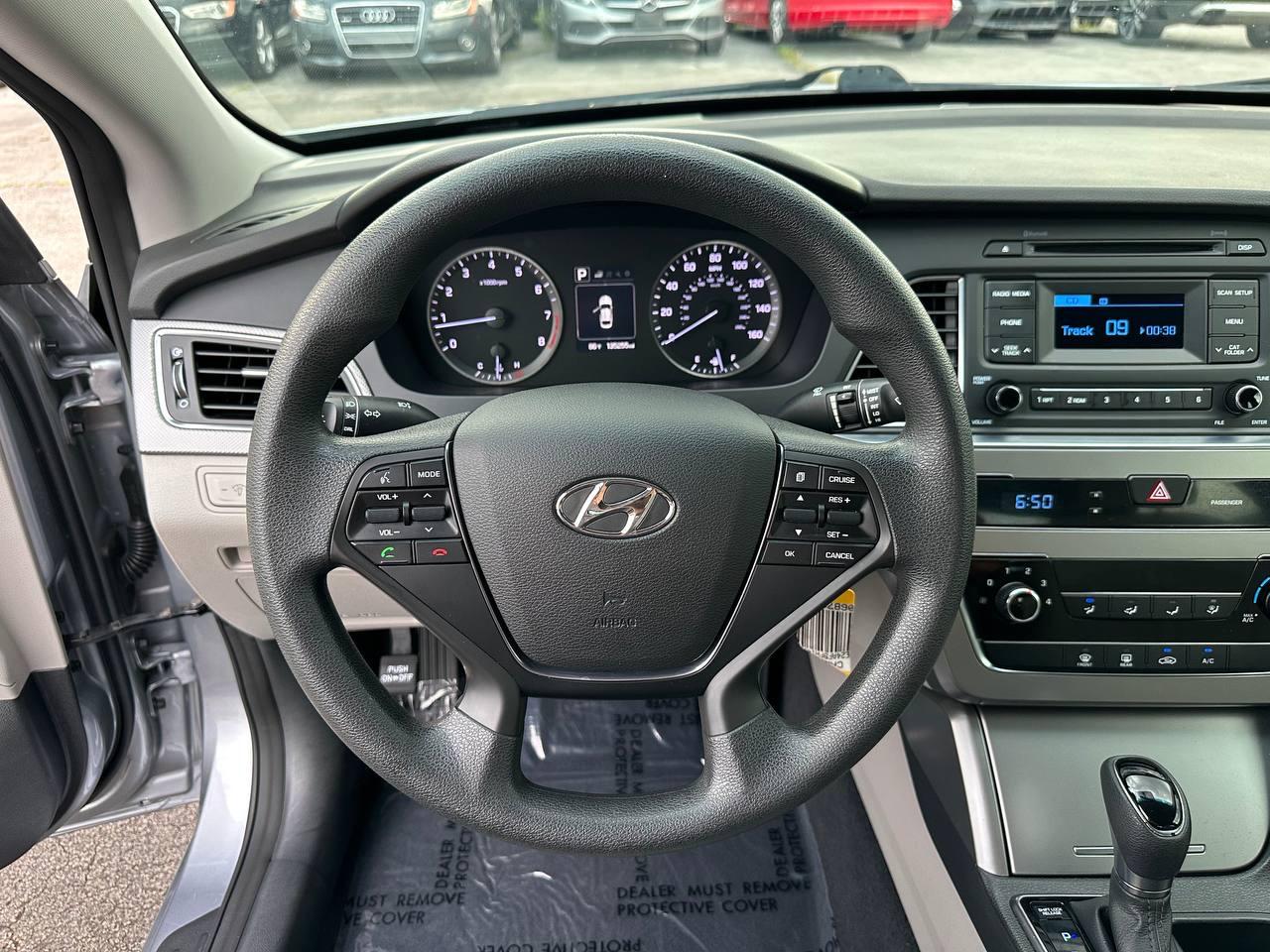 Hyundai Sonata SE 2015