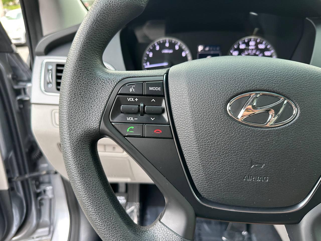 Hyundai Sonata SE 2015