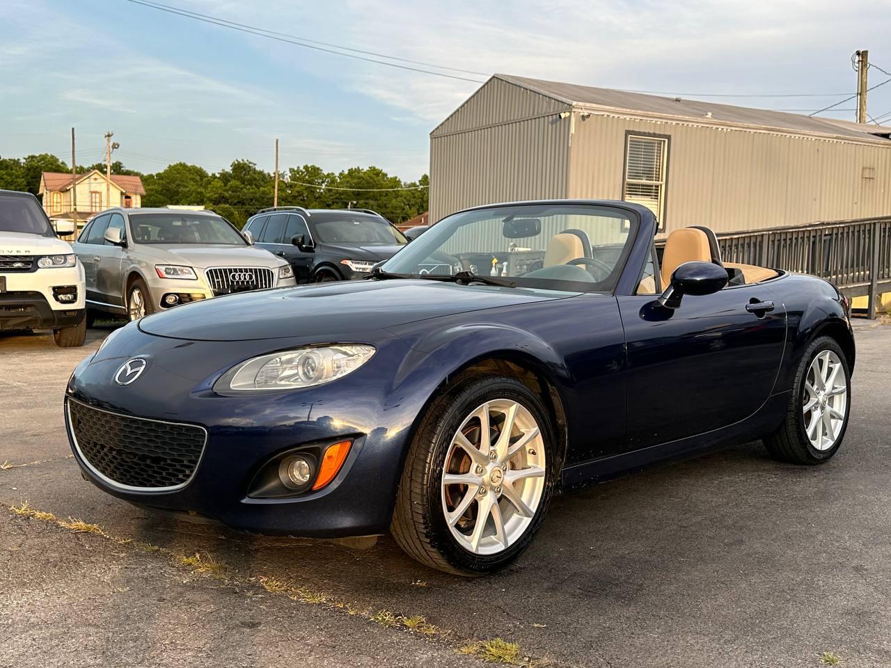 Mazda MX-5 Miata Sport 2010