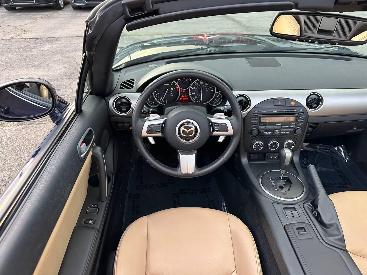 Mazda MX-5 Miata Sport 2010