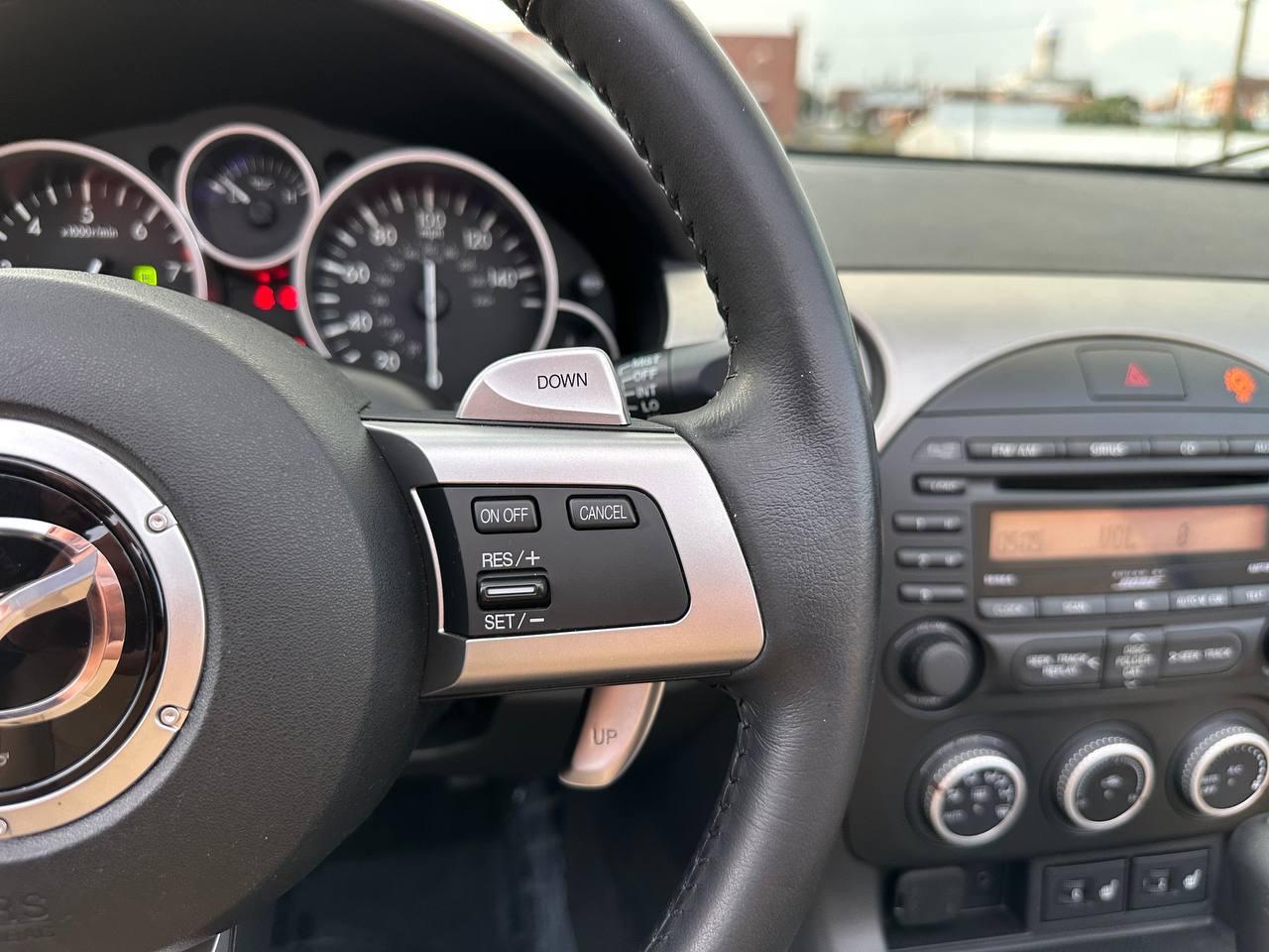 Mazda MX-5 Miata Sport 2010