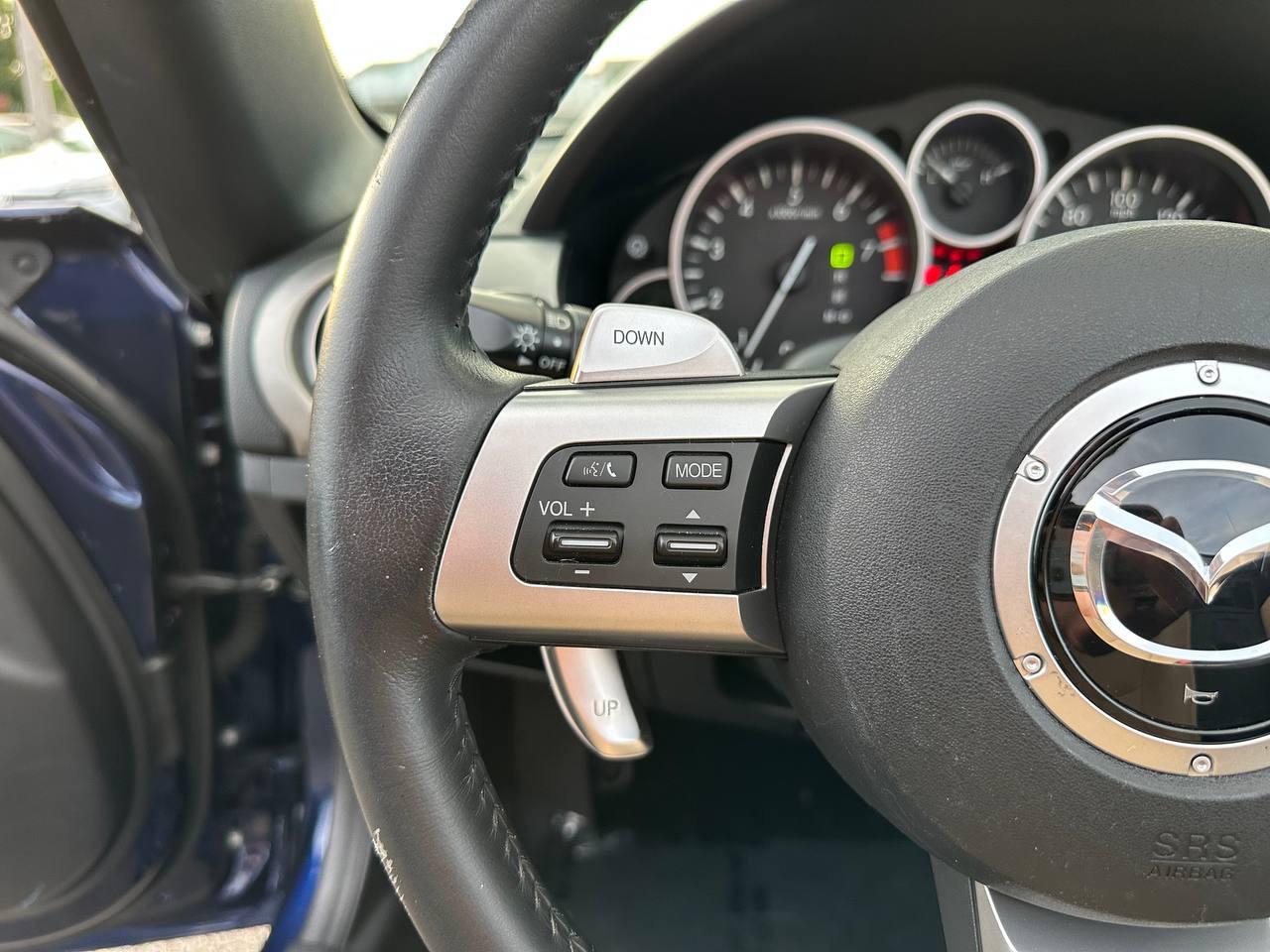Mazda MX-5 Miata Sport 2010