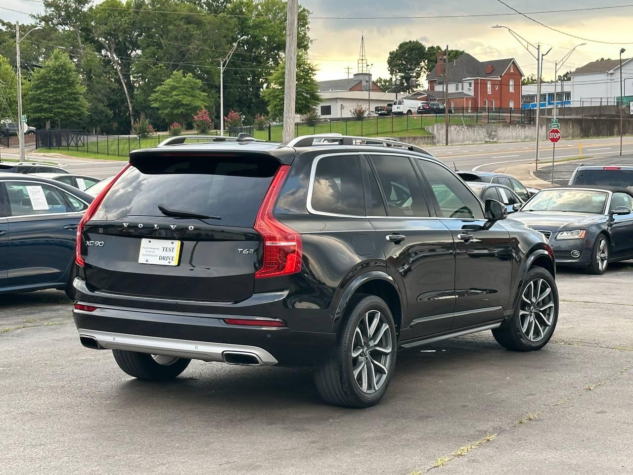 Volvo XC90 T6 Momentum AWD 2017