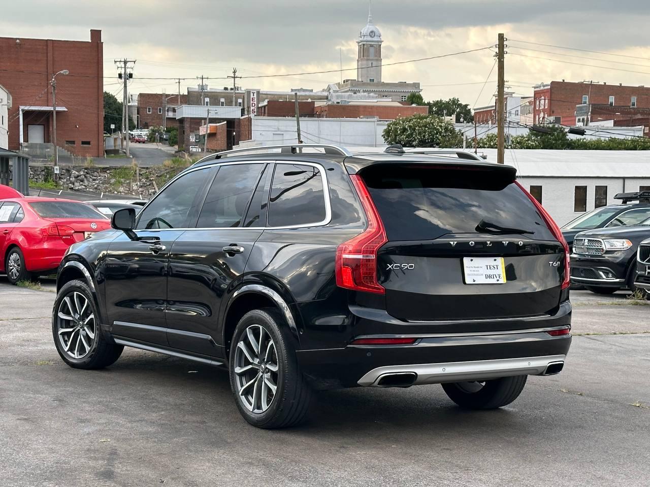 Volvo XC90 T6 Momentum AWD 2017