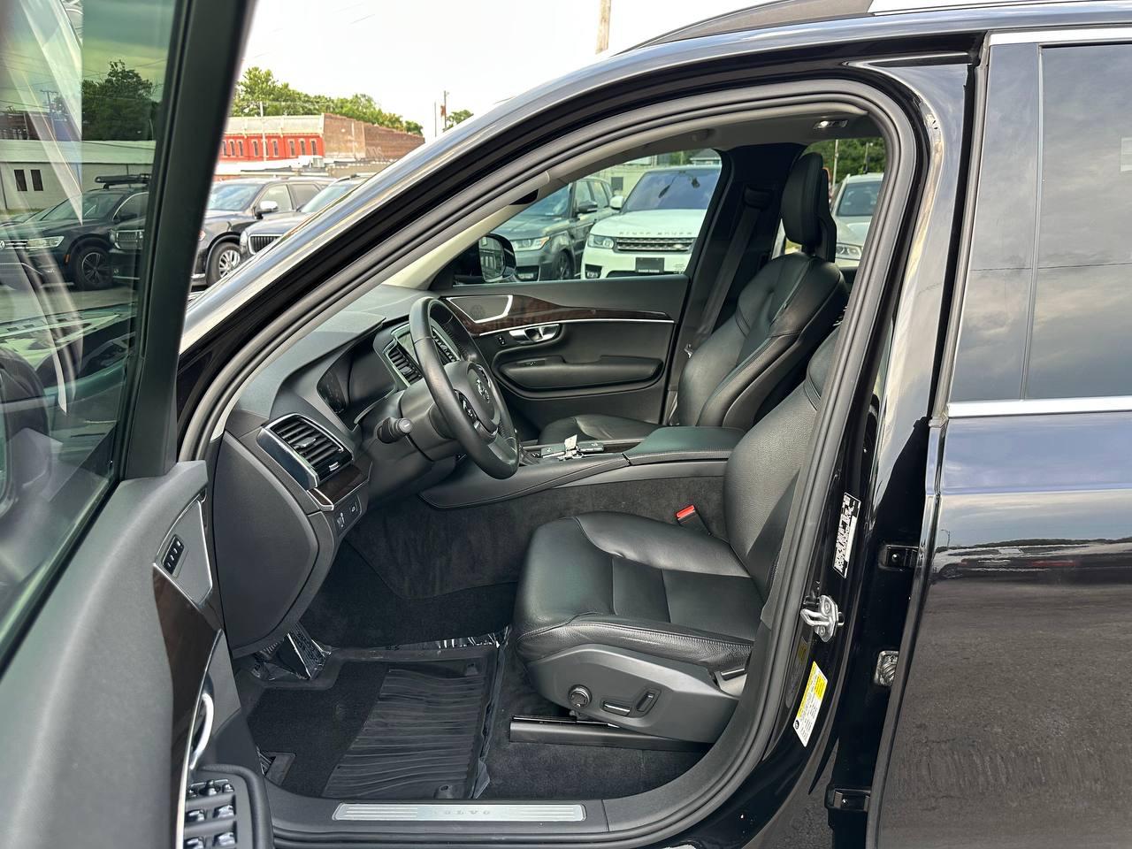Volvo XC90 T6 Momentum AWD 2017