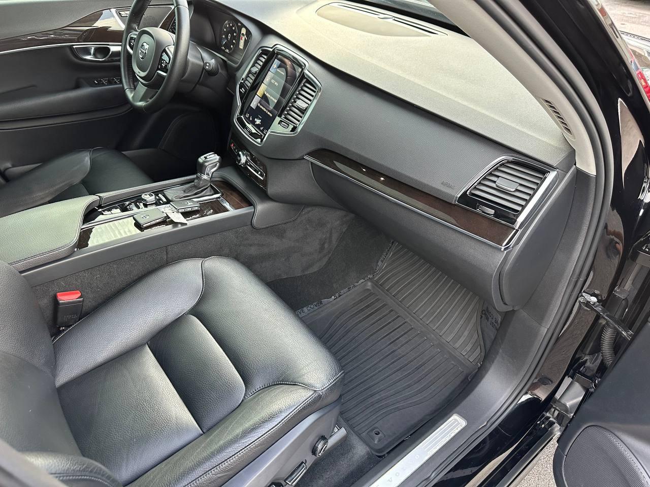 Volvo XC90 T6 Momentum AWD 2017