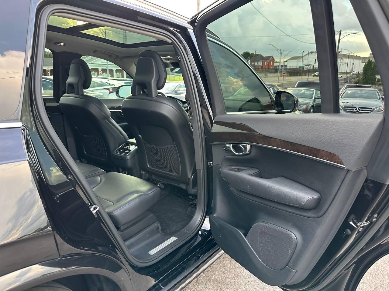 Volvo XC90 T6 Momentum AWD 2017