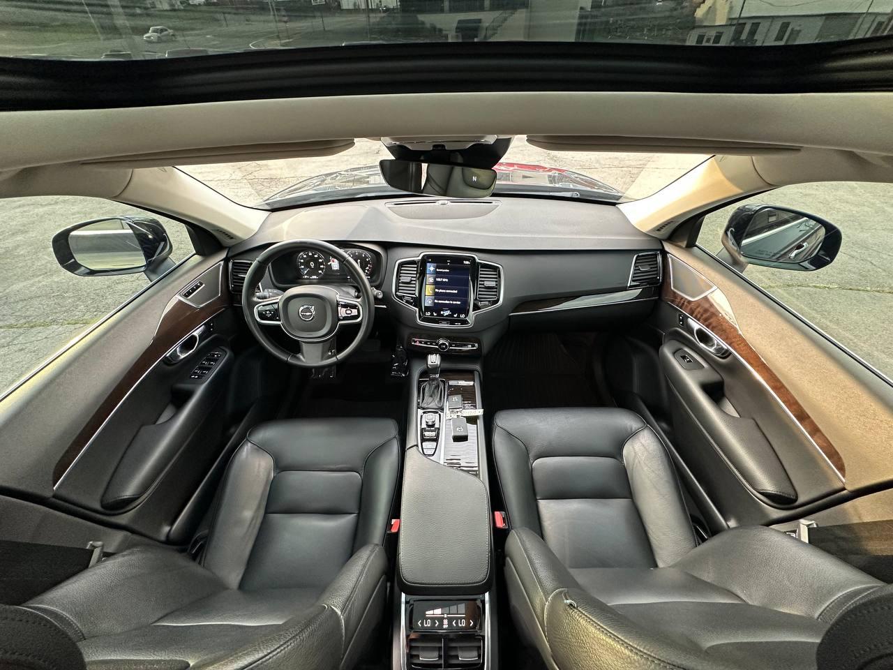 Volvo XC90 T6 Momentum AWD 2017