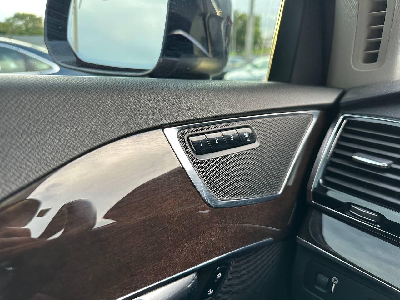 Volvo XC90 T6 Momentum AWD 2017