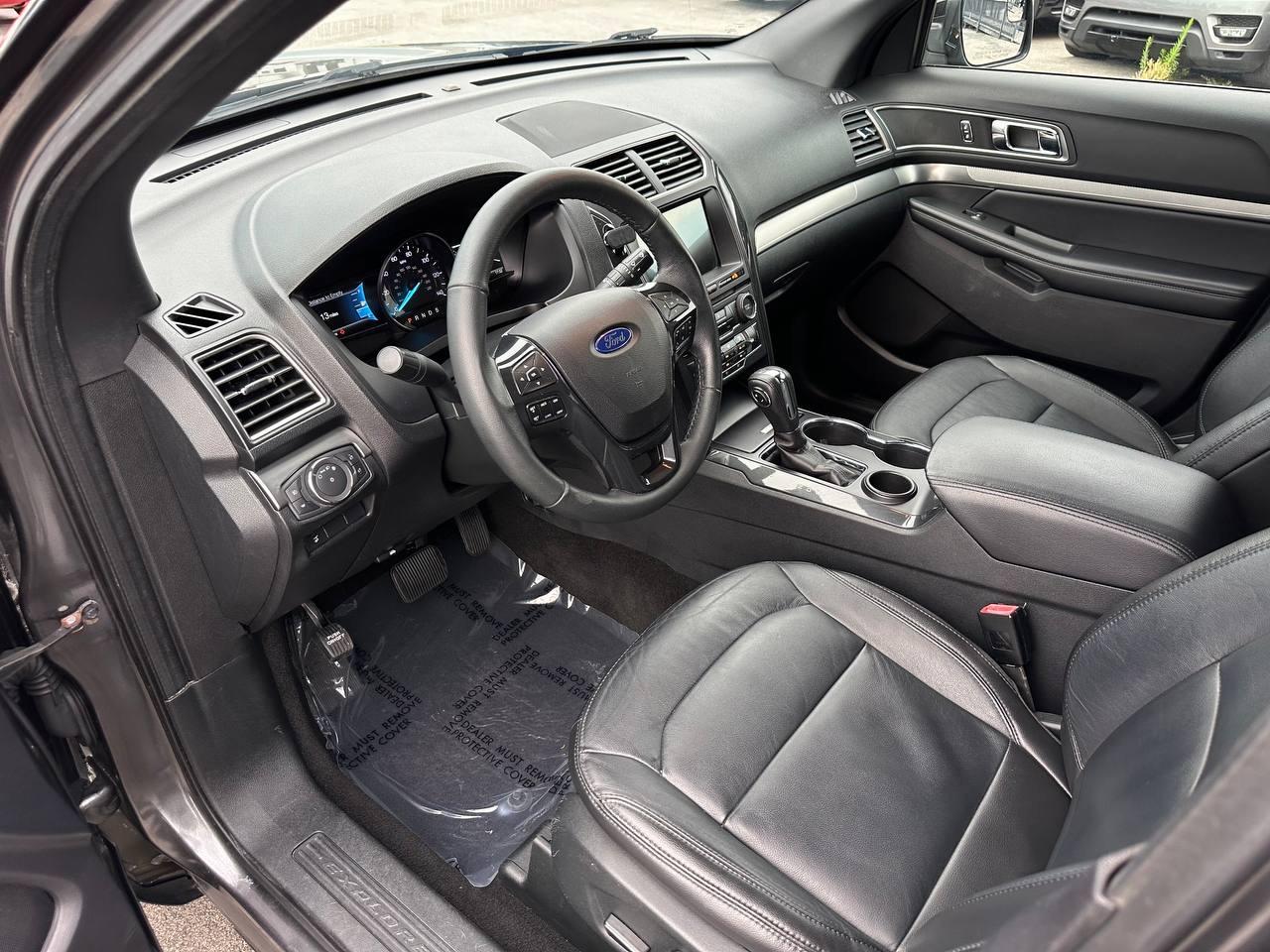 Ford Explorer XLT FWD 2018