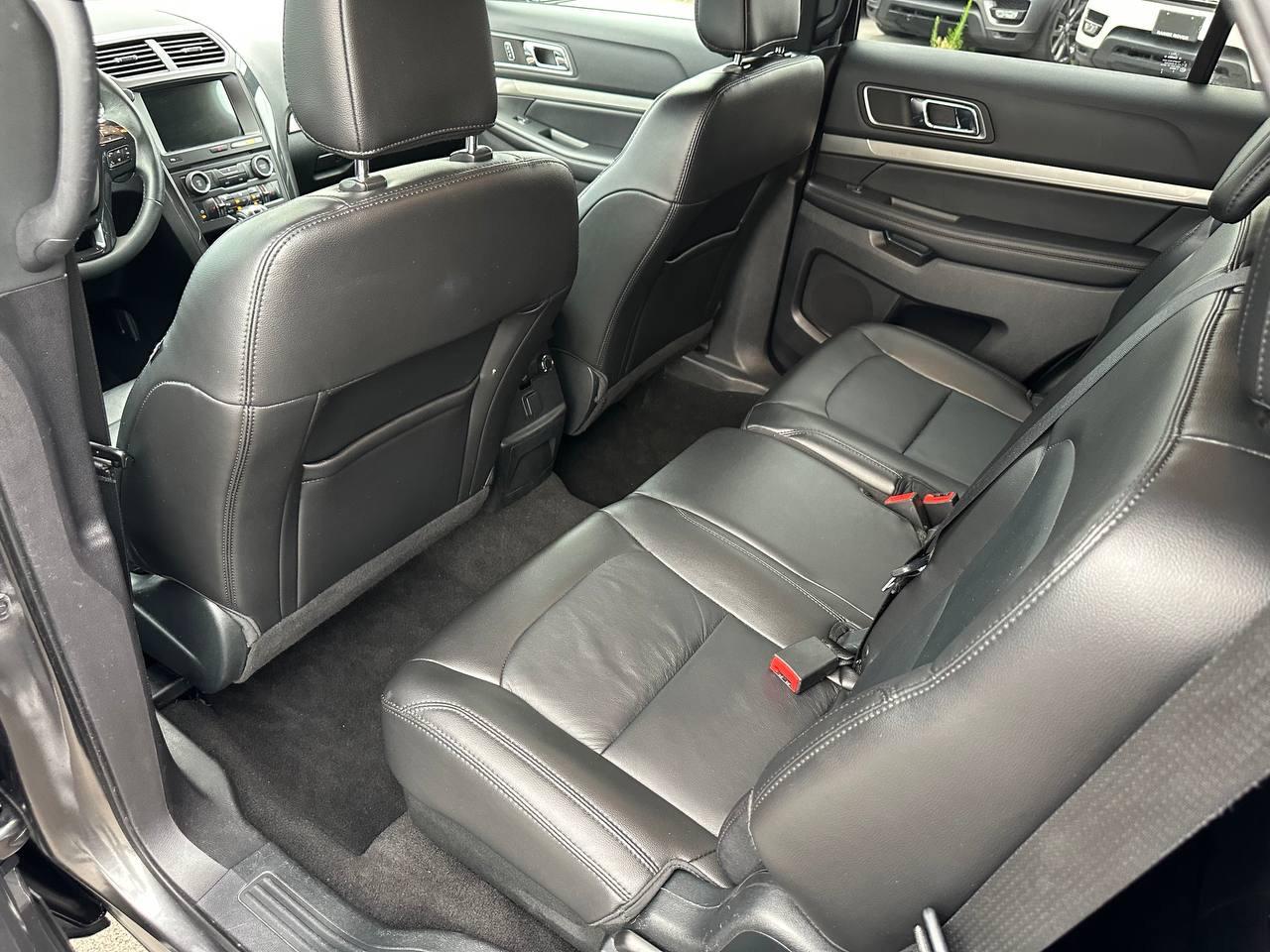 Ford Explorer XLT FWD 2018