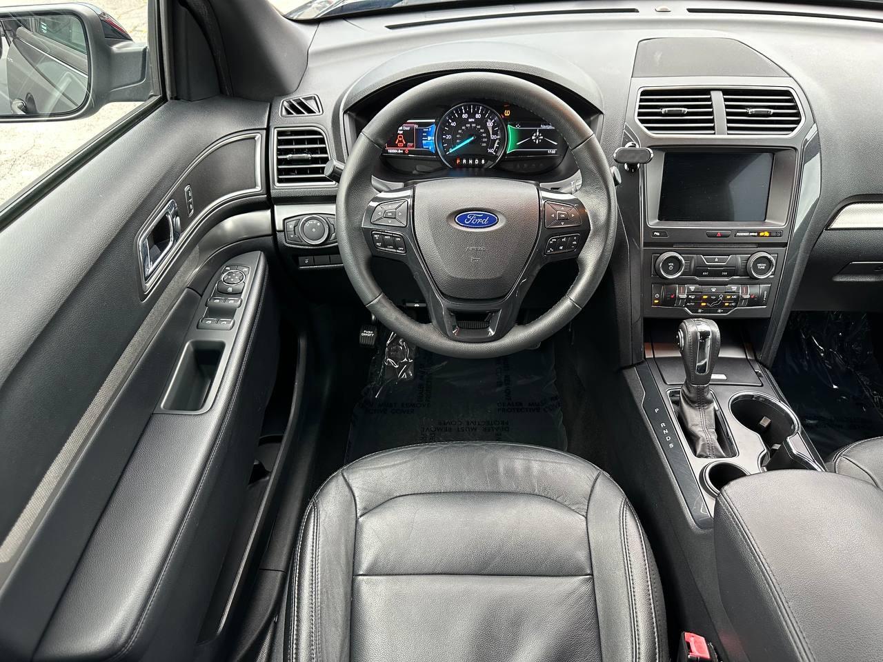 Ford Explorer XLT FWD 2018