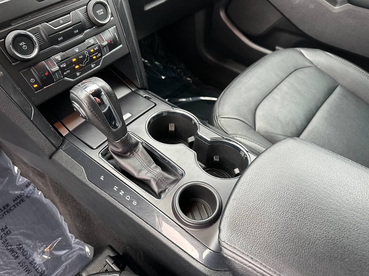 Ford Explorer XLT FWD 2018