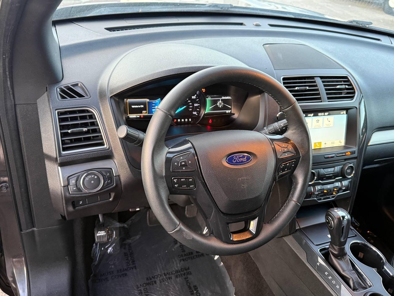 Ford Explorer XLT FWD 2018