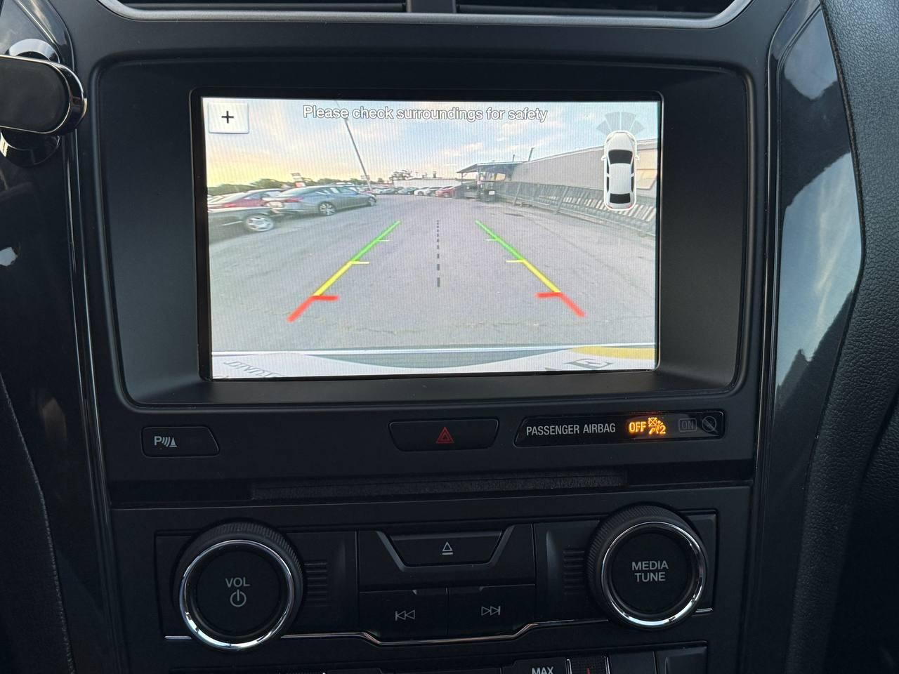 Ford Explorer XLT FWD 2018