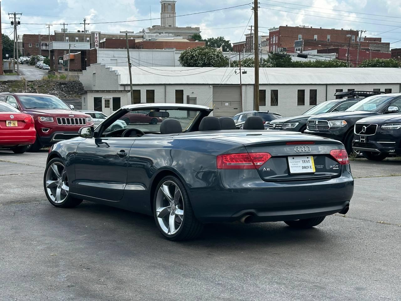 Audi A5 2.0T Premium Plus Cabriolet quattro 2010