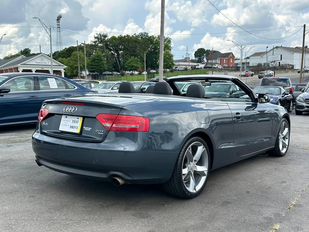 Audi A5 2.0T Premium Plus Cabriolet quattro 2010