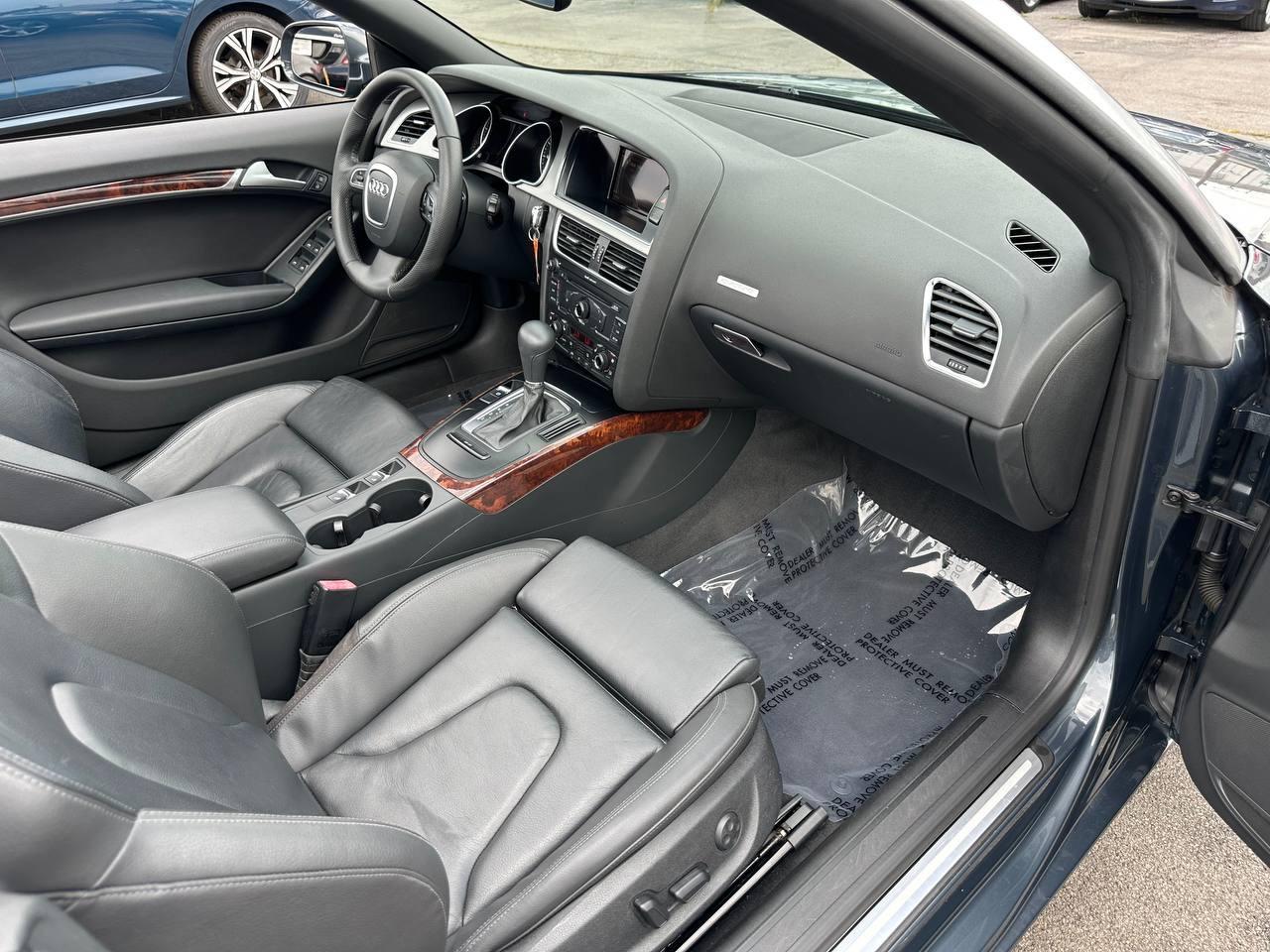Audi A5 2.0T Premium Plus Cabriolet quattro 2010