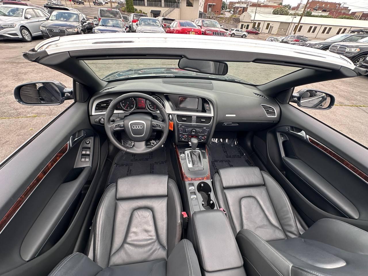 Audi A5 2.0T Premium Plus Cabriolet quattro 2010