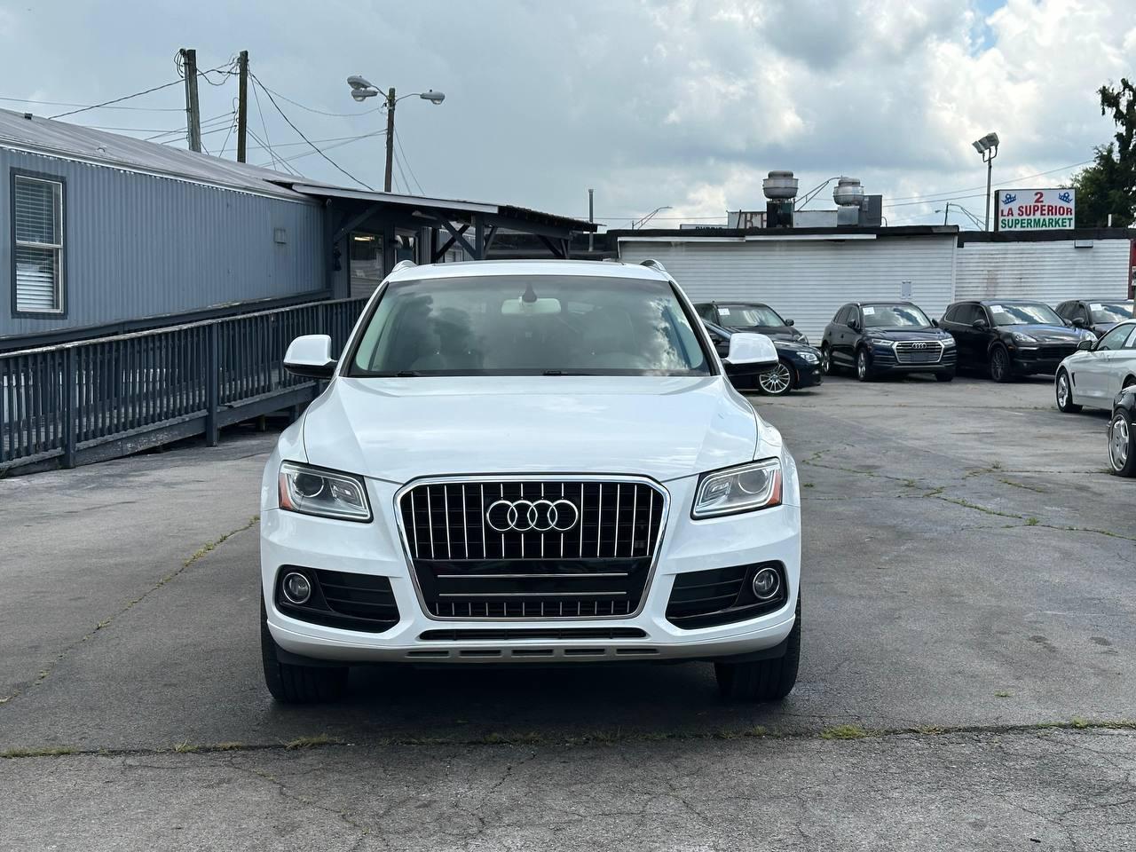 Audi Q5 2.0T Premium quattro 2016