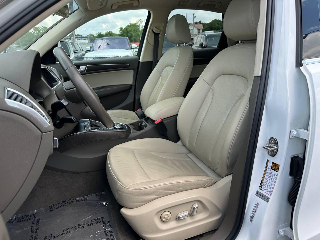 Audi Q5 2.0T Premium quattro 2016
