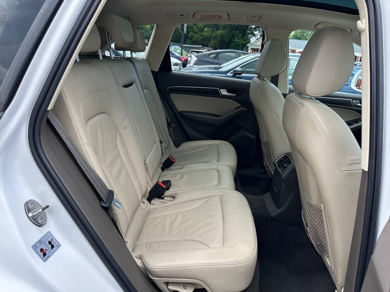 Audi Q5 2.0T Premium quattro 2016