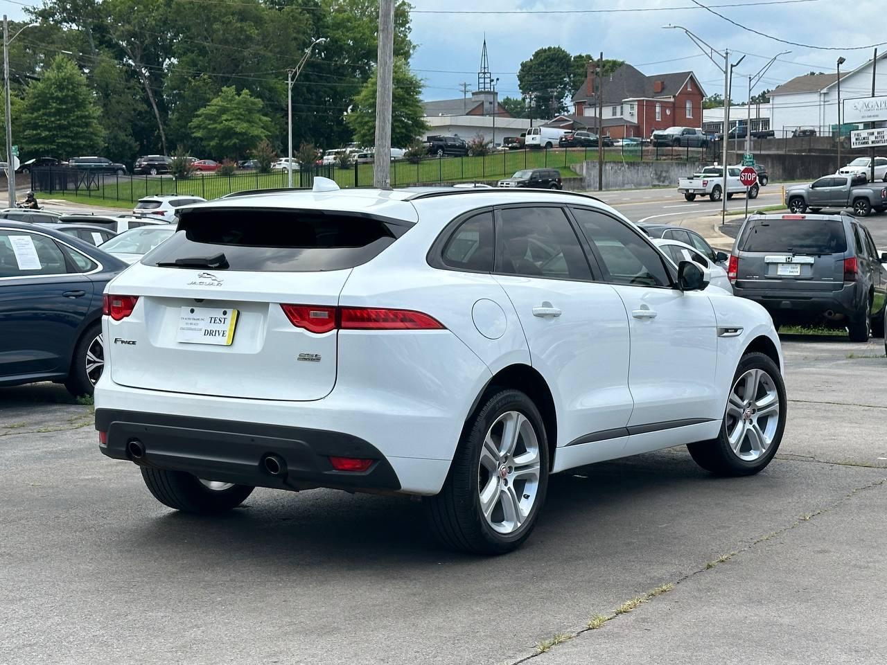 Jaguar F-Pace 25t R-Sport 2019