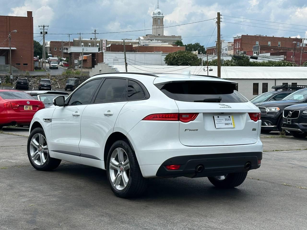 Jaguar F-Pace 25t R-Sport 2019