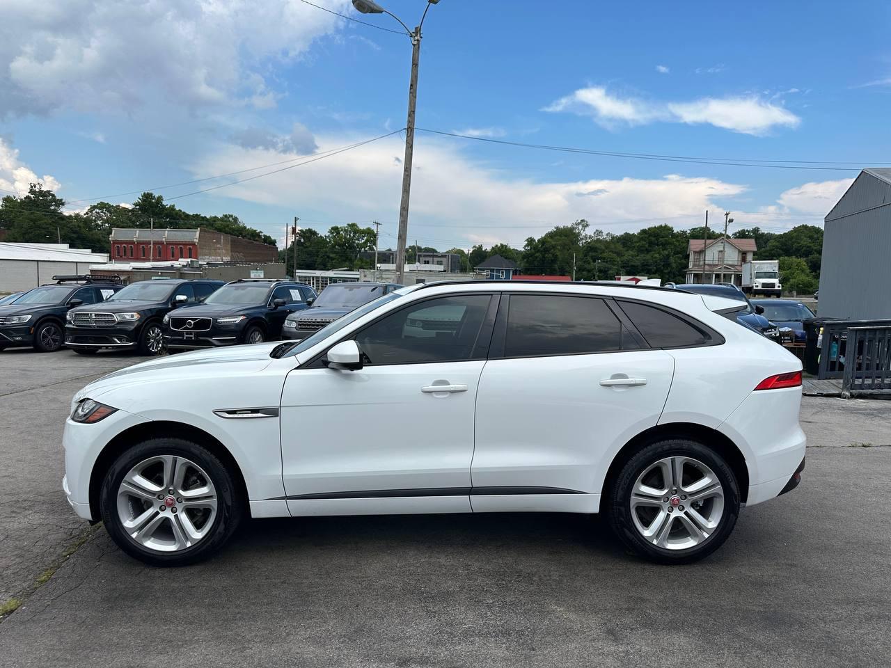 Jaguar F-Pace 25t R-Sport 2019