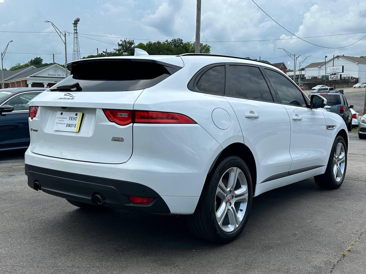 Jaguar F-Pace 25t R-Sport 2019