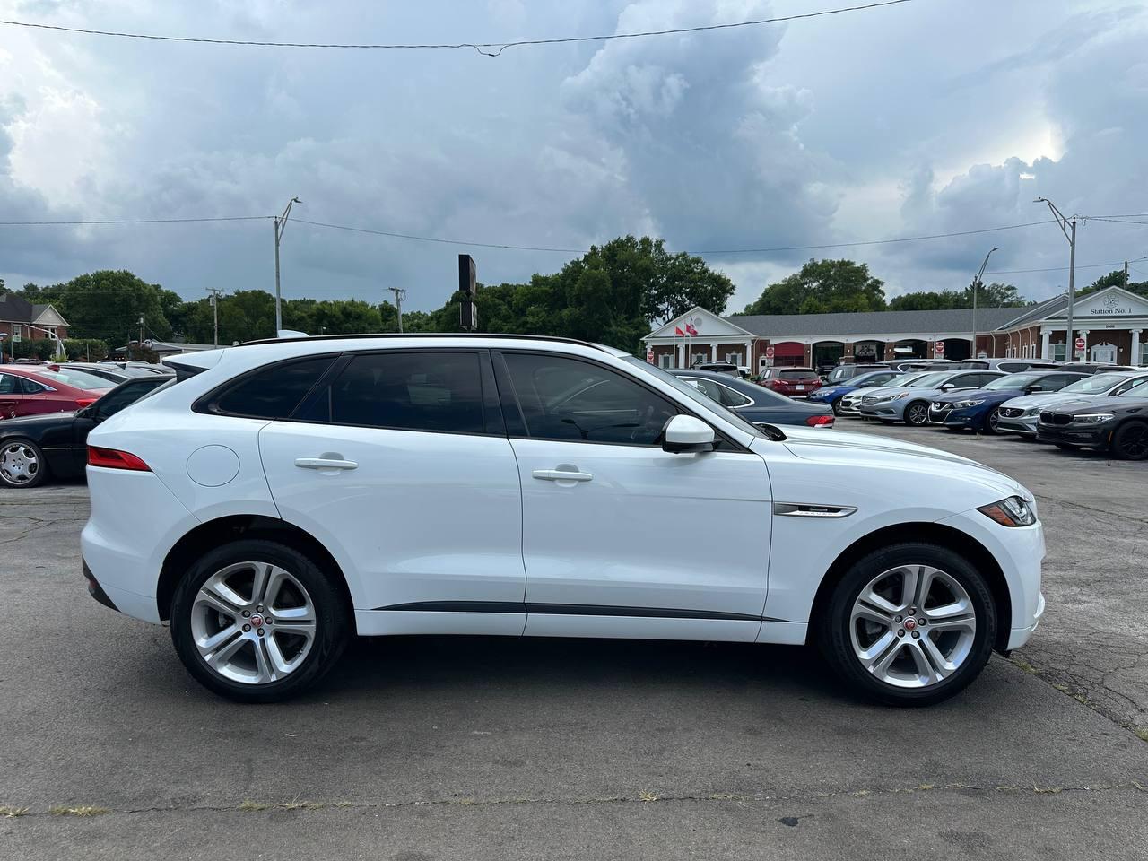 Jaguar F-Pace 25t R-Sport 2019