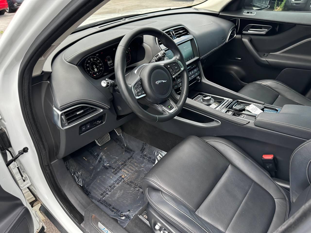 Jaguar F-Pace 25t R-Sport 2019