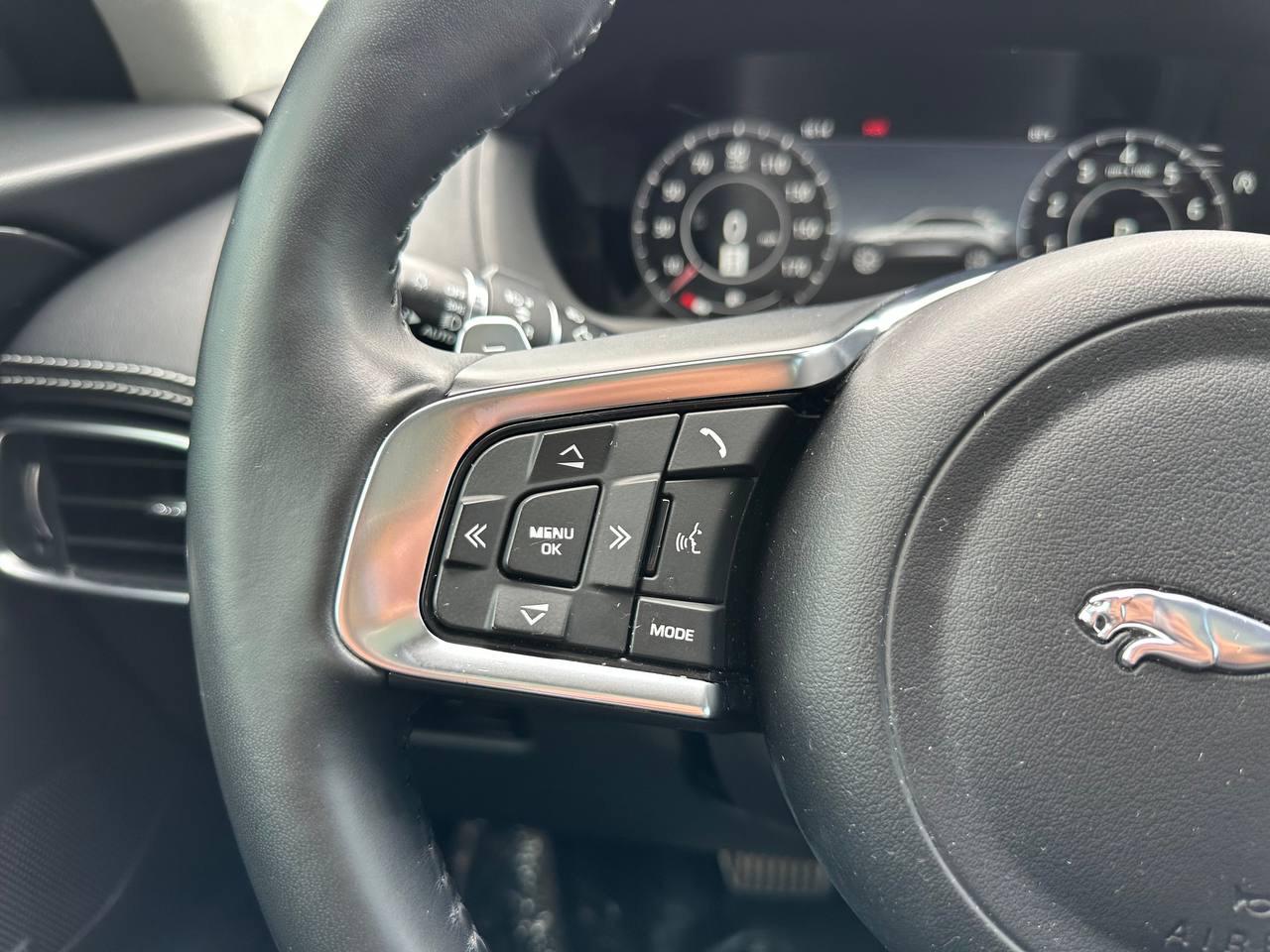 Jaguar F-Pace 25t R-Sport 2019
