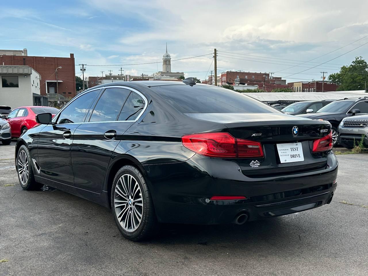 BMW 5-Series 530i xDrive 2018