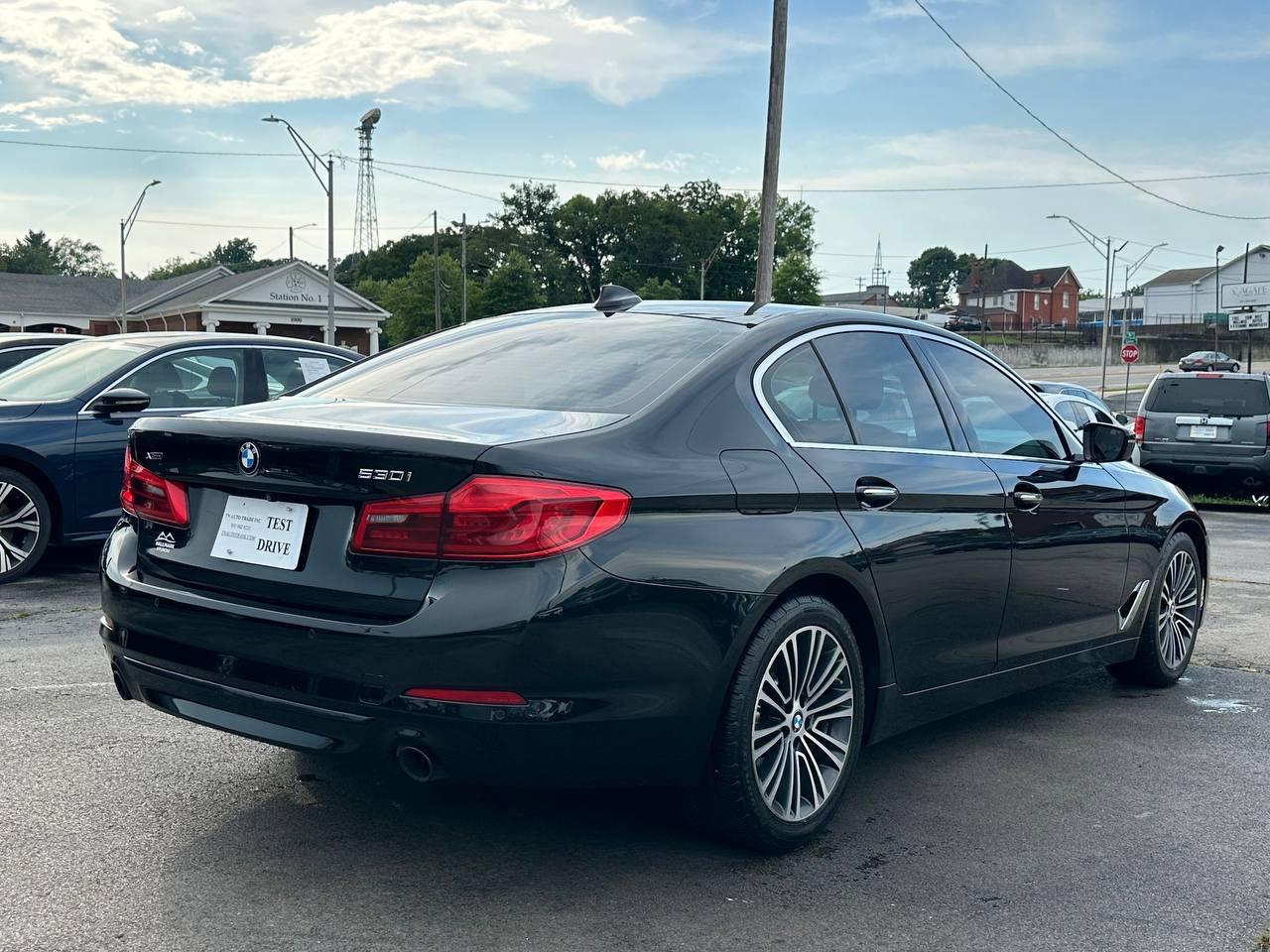BMW 5-Series 530i xDrive 2018