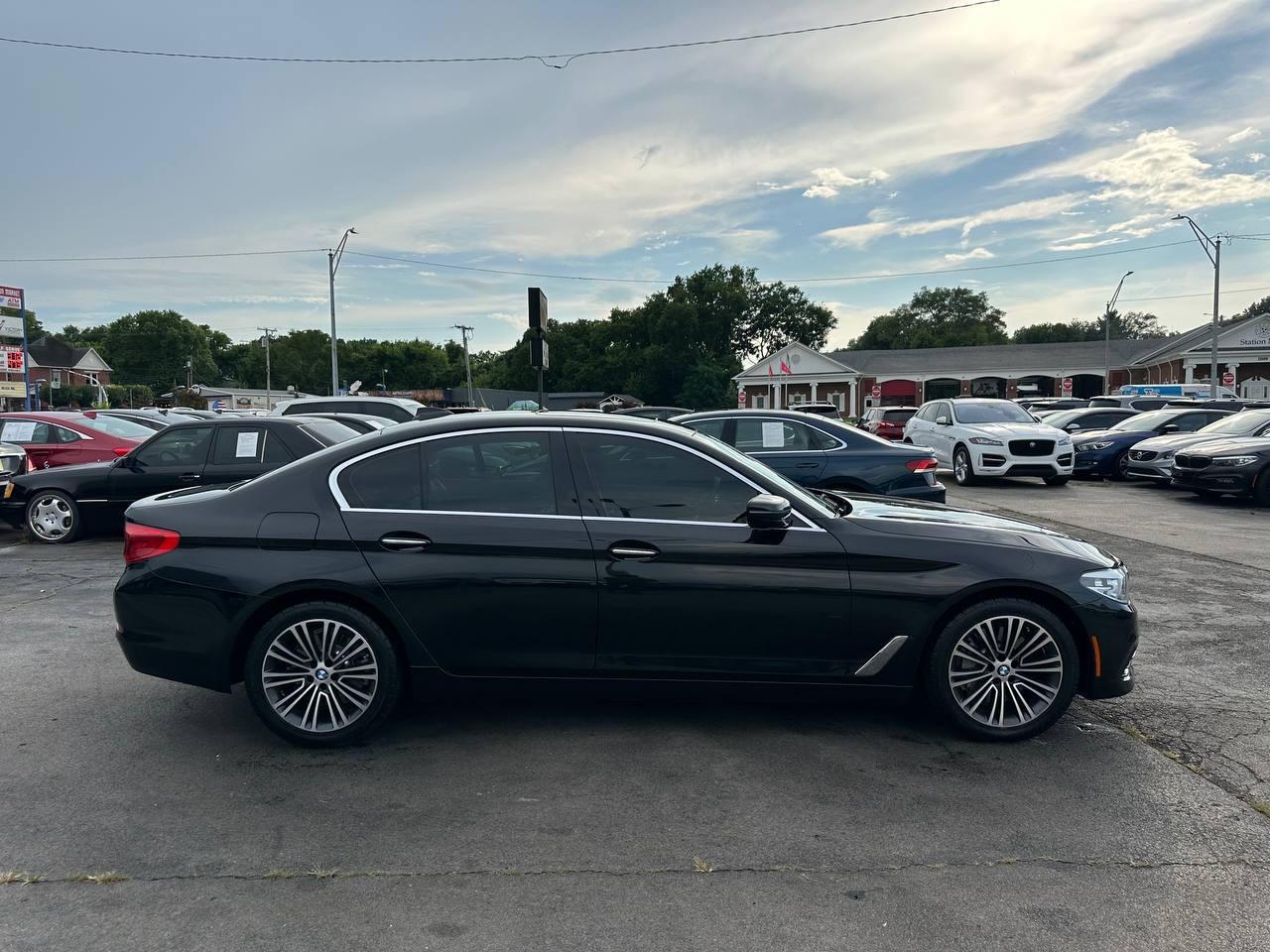 BMW 5-Series 530i xDrive 2018