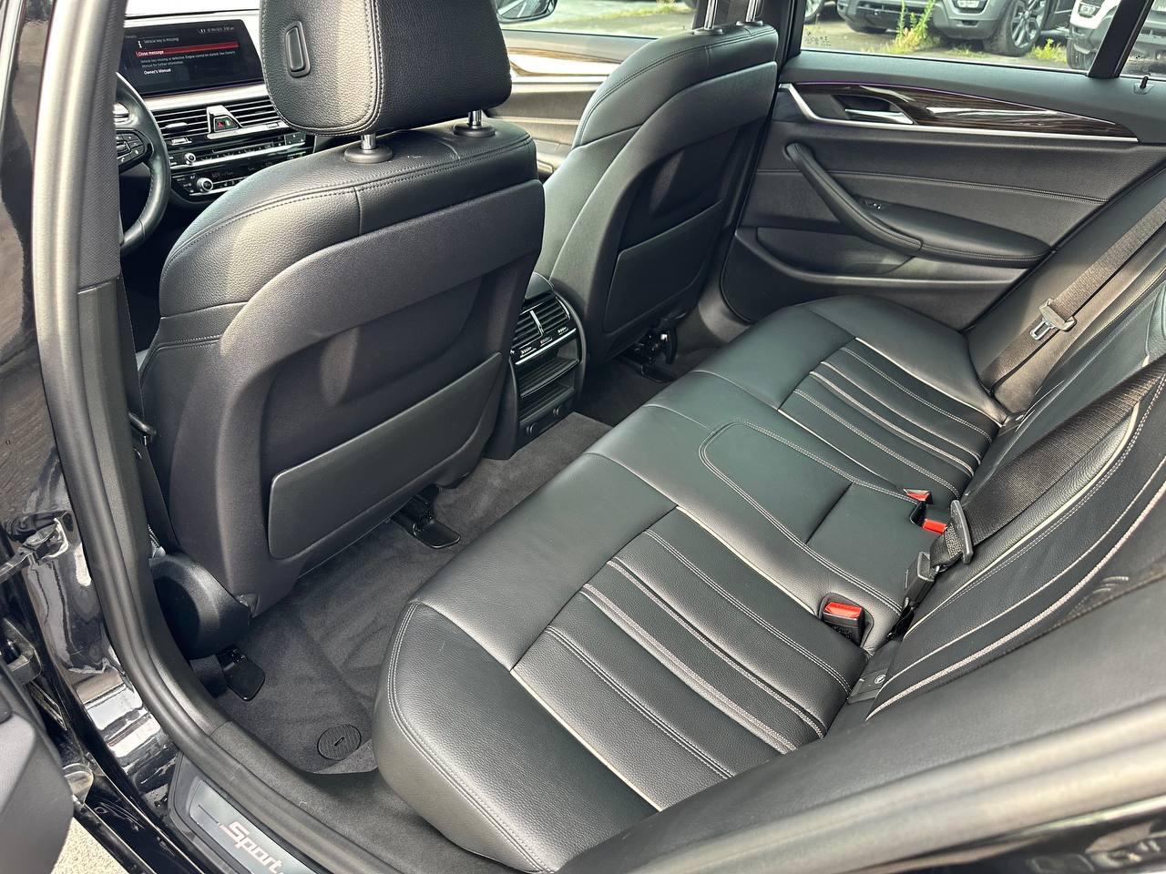 BMW 5-Series 530i xDrive 2018