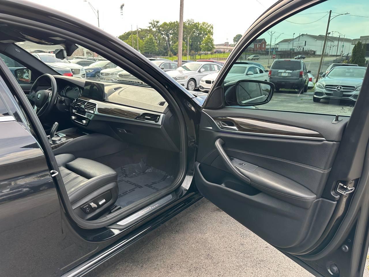 BMW 5-Series 530i xDrive 2018