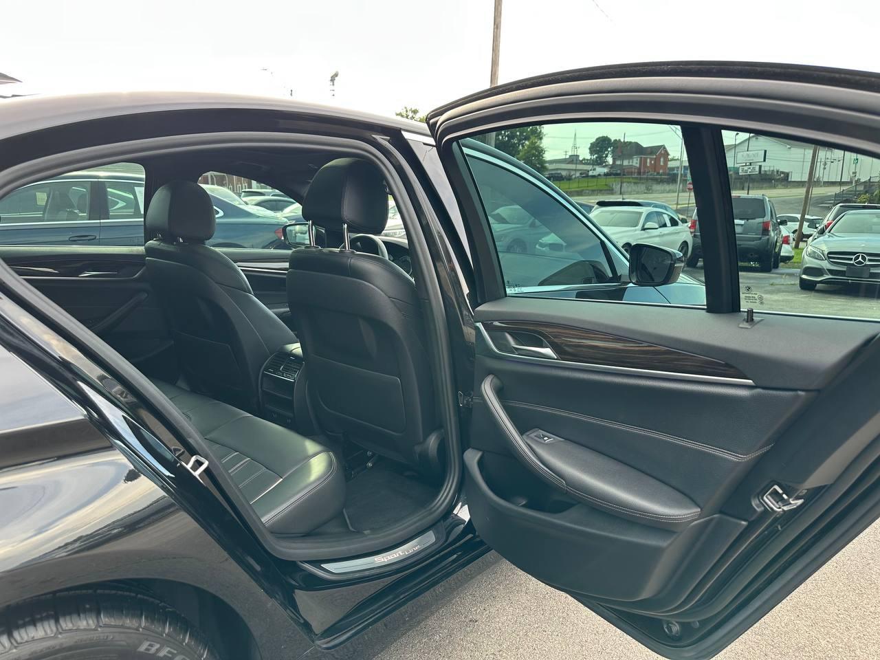 BMW 5-Series 530i xDrive 2018