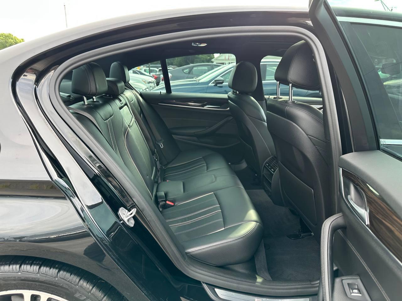 BMW 5-Series 530i xDrive 2018