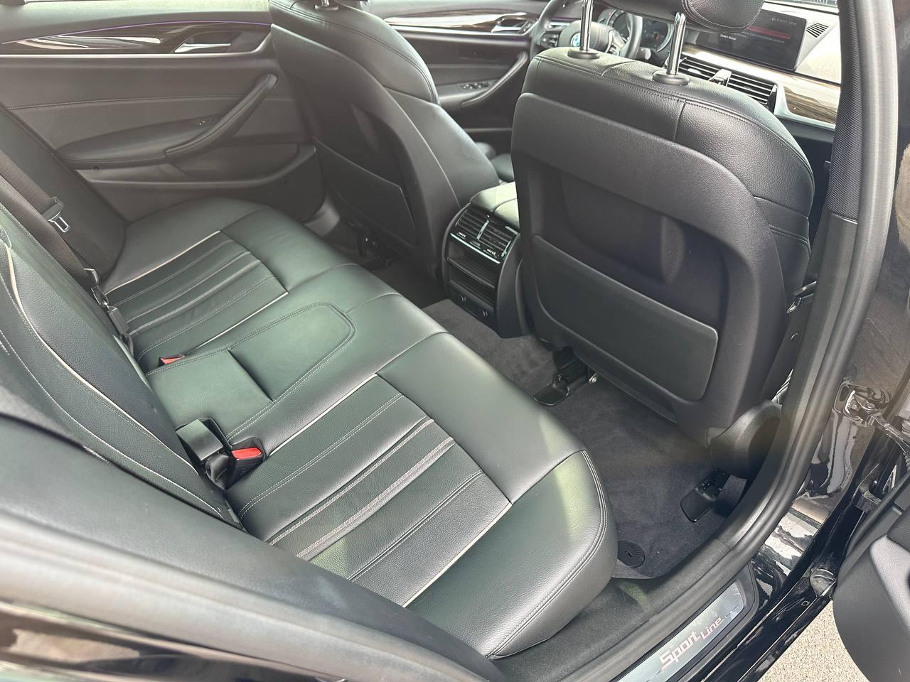 BMW 5-Series 530i xDrive 2018