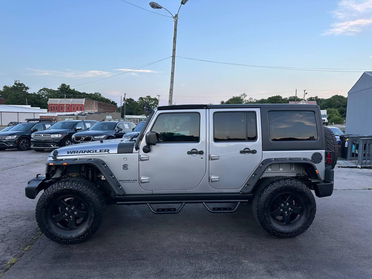 Jeep Wrangler  2017