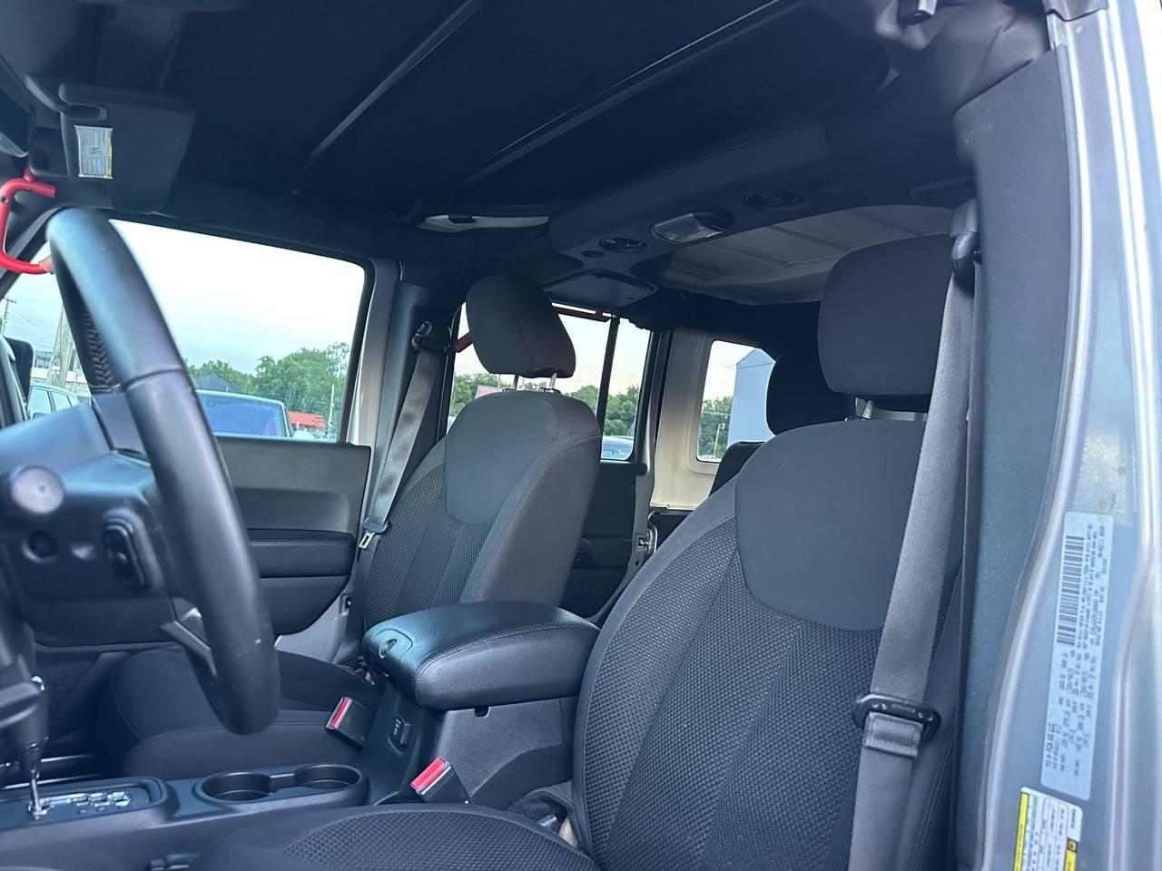 Jeep Wrangler  2017