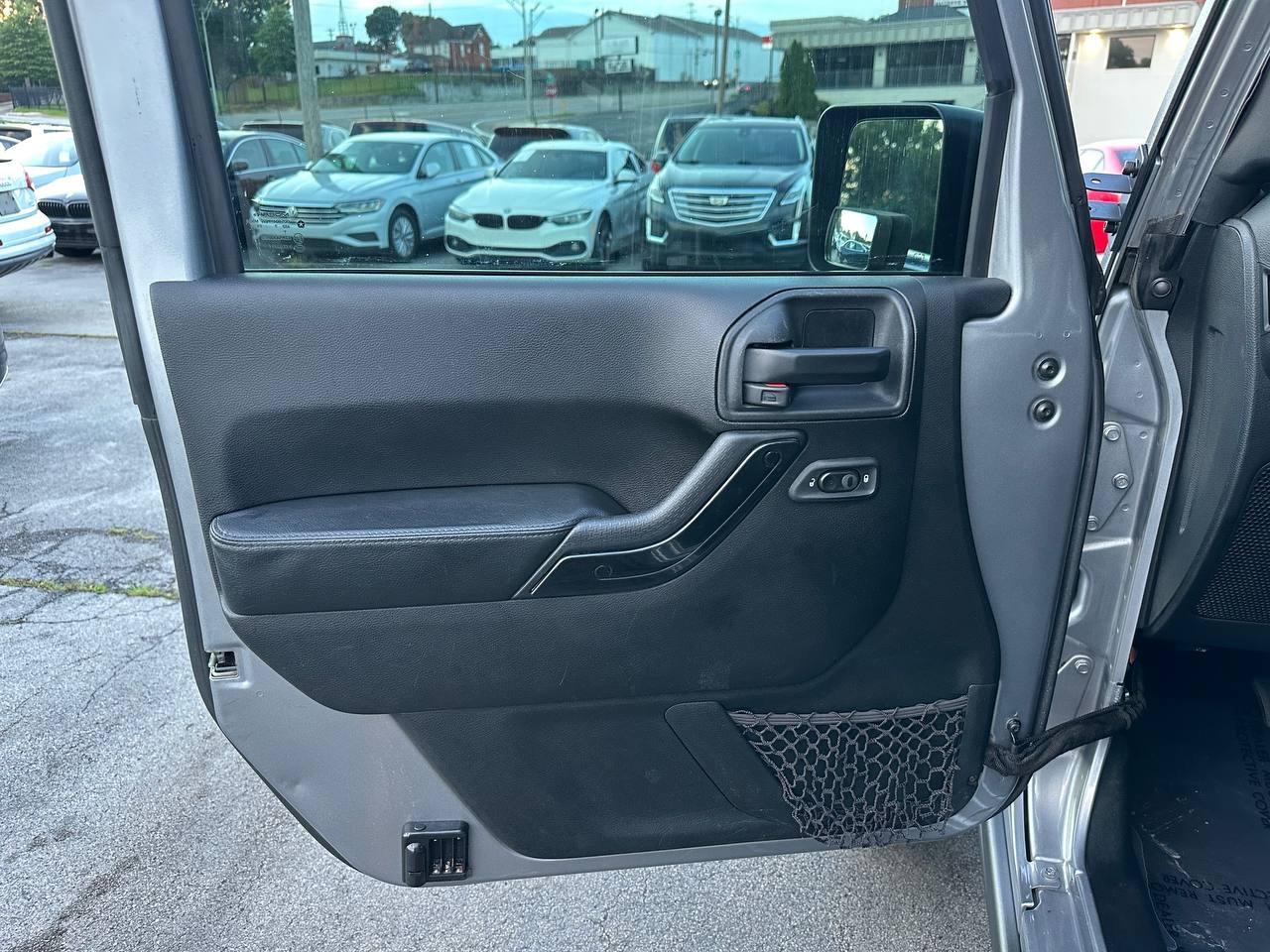 Jeep Wrangler  2017