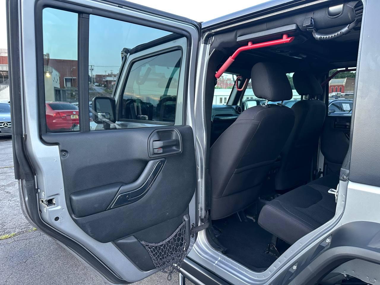 Jeep Wrangler  2017