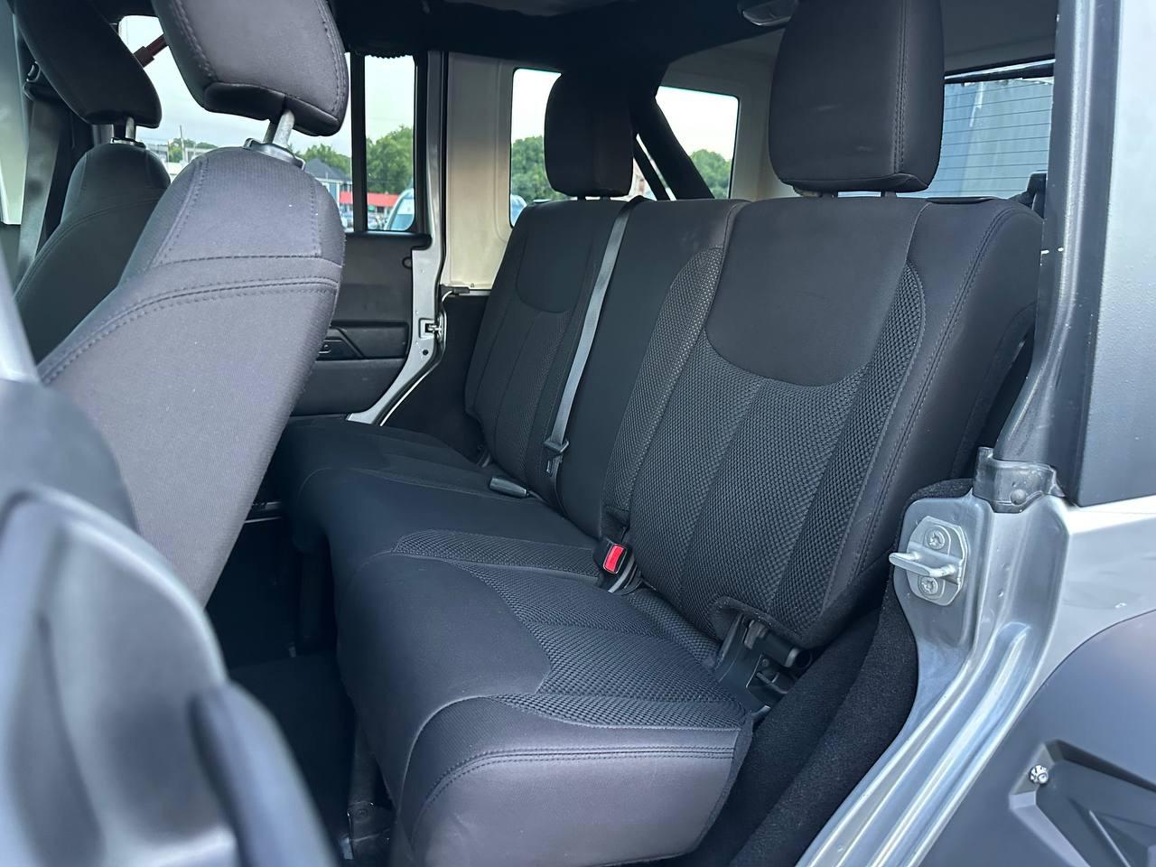 Jeep Wrangler  2017