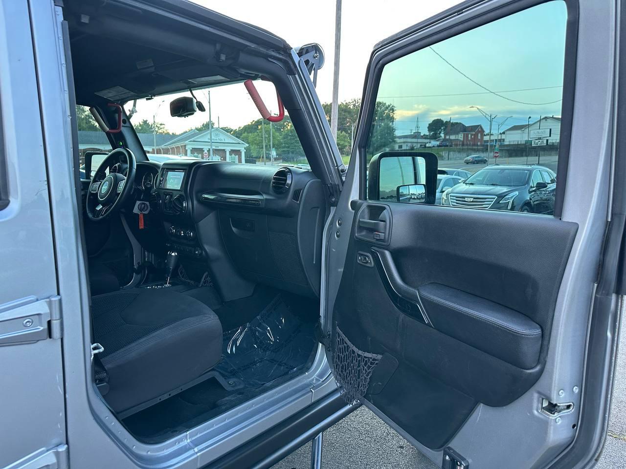 Jeep Wrangler  2017