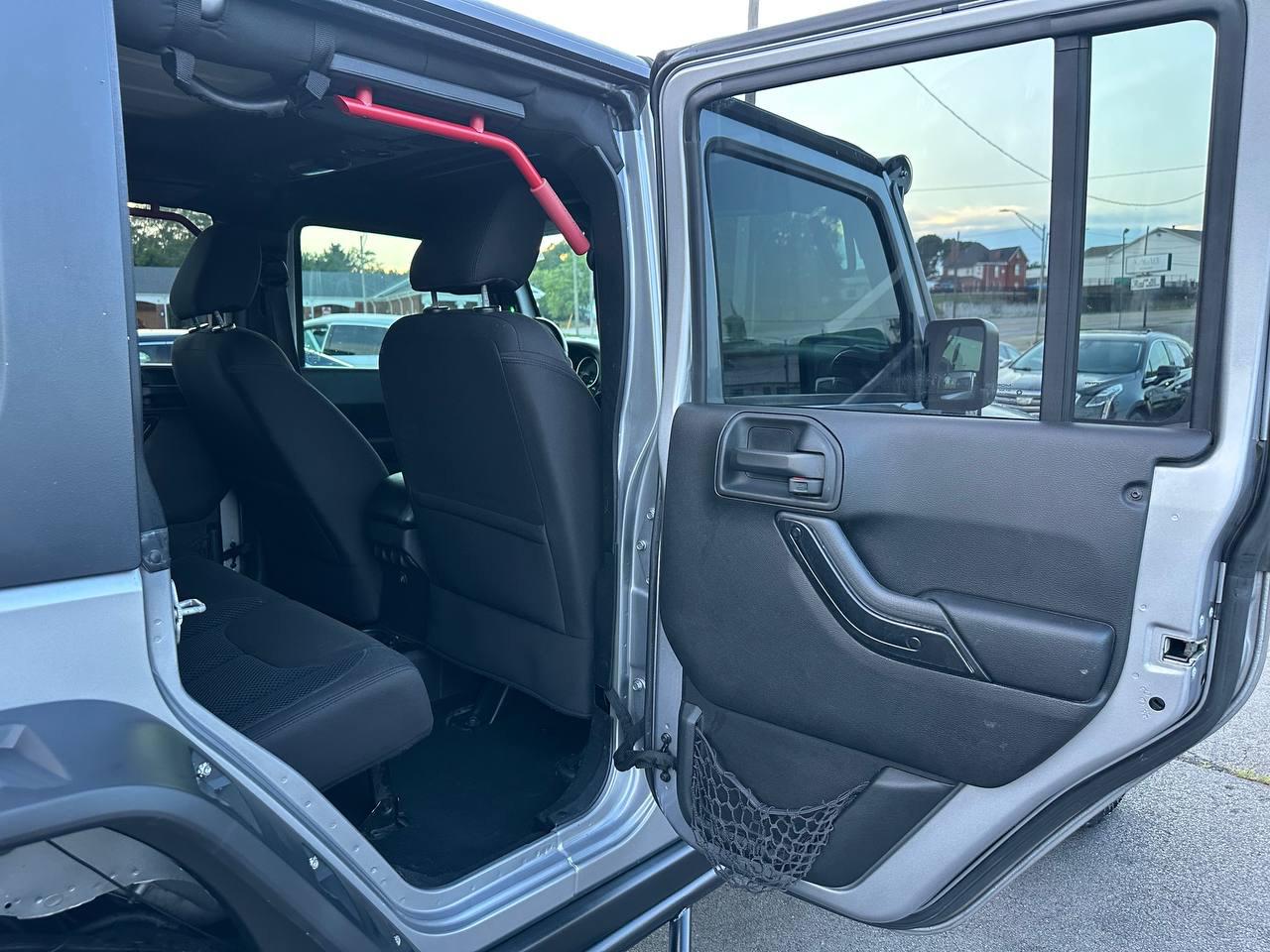 Jeep Wrangler  2017