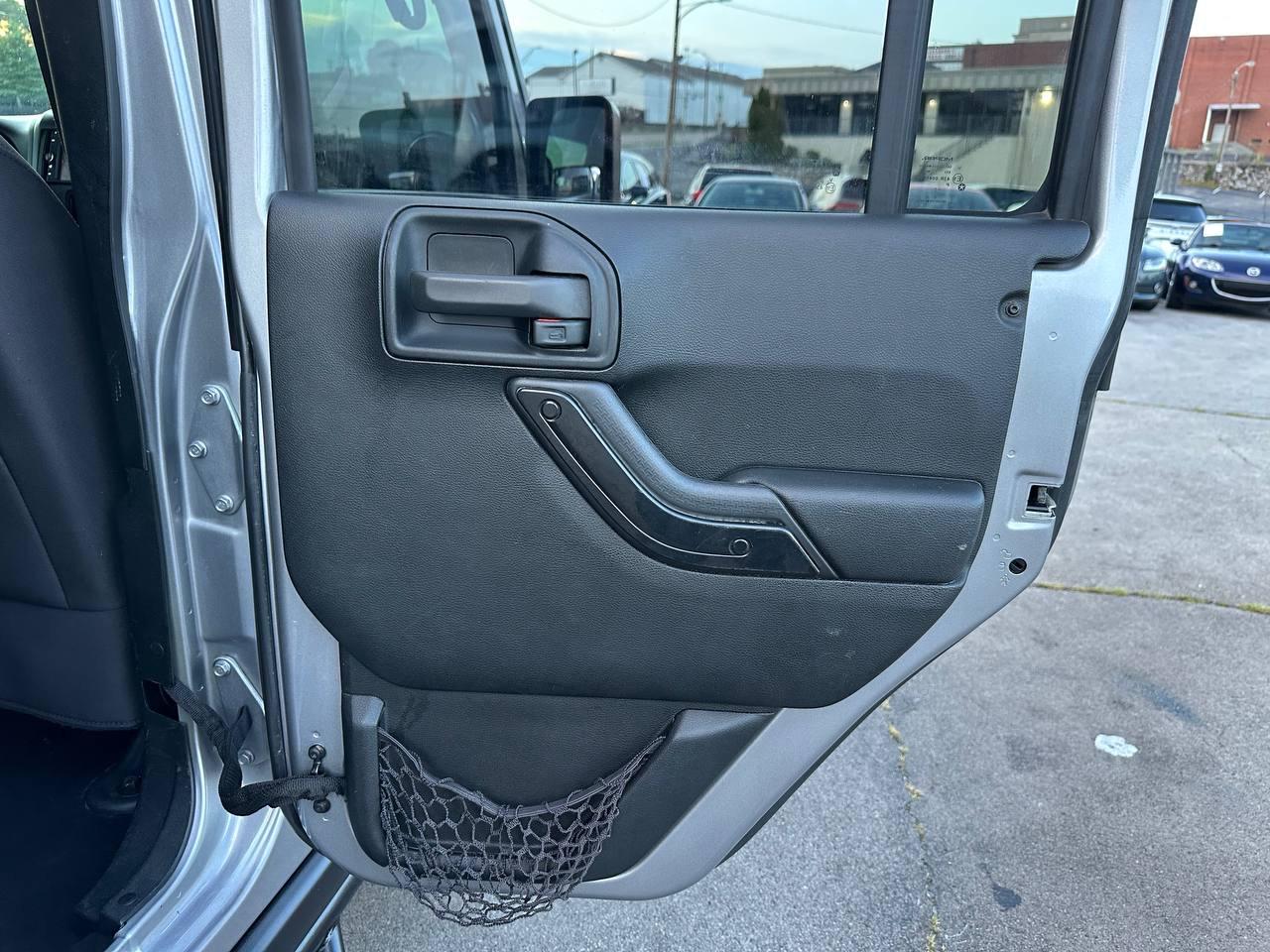 Jeep Wrangler  2017