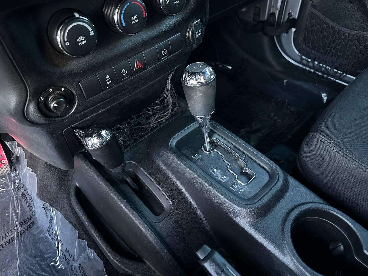 Jeep Wrangler  2017